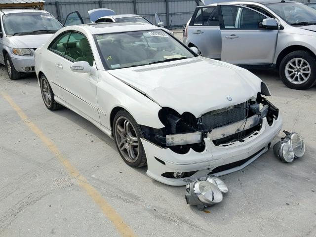 WDBTJ72H29F264206 - 2009 MERCEDES-BENZ CLK 550 WHITE photo 1