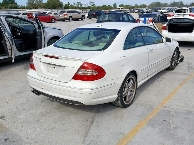 WDBTJ72H29F264206 - 2009 MERCEDES-BENZ CLK 550 WHITE photo 4