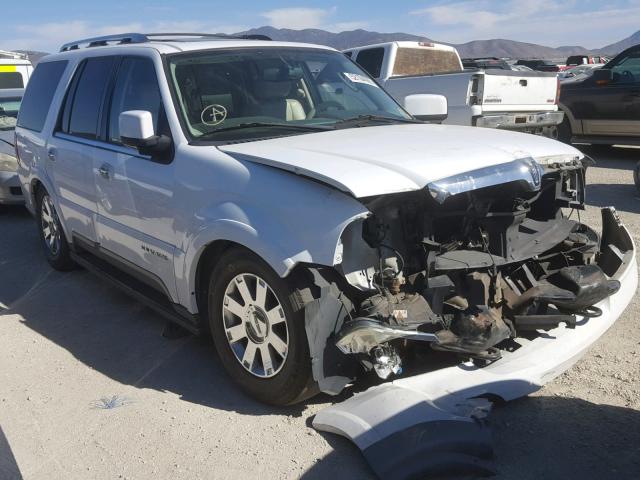 5LMFU27R63LJ50463 - 2003 LINCOLN NAVIGATOR Ақ фото 1