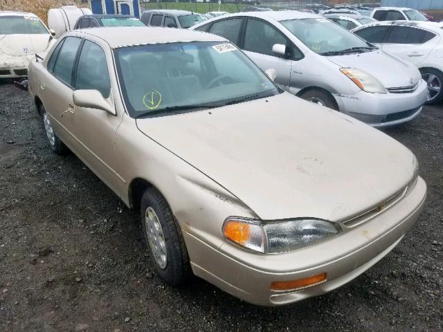 4T1BG12K2TU716643 - 1996 TOYOTA CAMRY DX BEIGE photo 1