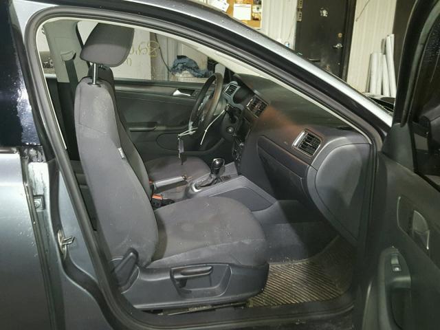 3VW2K7AJ9DM370754 - 2013 VOLKSWAGEN JETTA BASE 灰色 照片 5