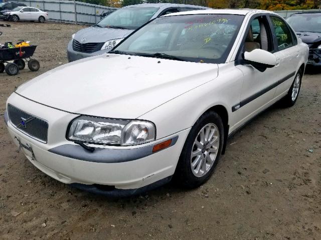 YV1TS94D211194917 - 2001 VOLVO S80 WHITE photo 2