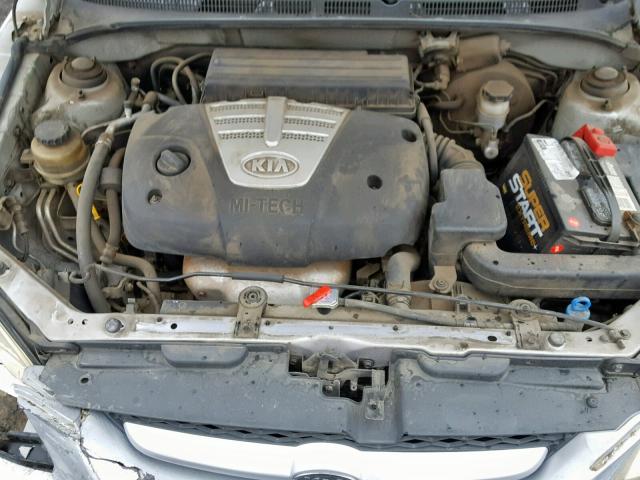 KNADC125556402332 - 2005 KIA RIO SILVER photo 7