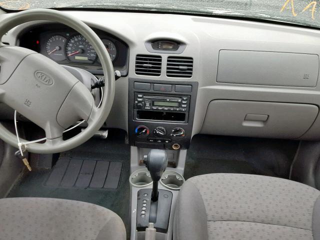 KNADC125556402332 - 2005 KIA RIO SILVER photo 9