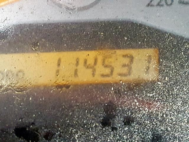 JTKDE177450032073 - 2005 TOYOTA SCION TC 银色 照片 8