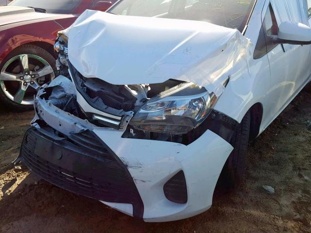 VNKKTUD36GA061635 - 2016 TOYOTA YARIS L WHITE photo 10