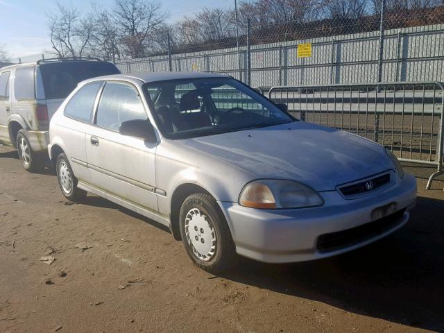 2HGEJ6346TH118348 - 1996 HONDA CIVIC DX SILVER photo 1