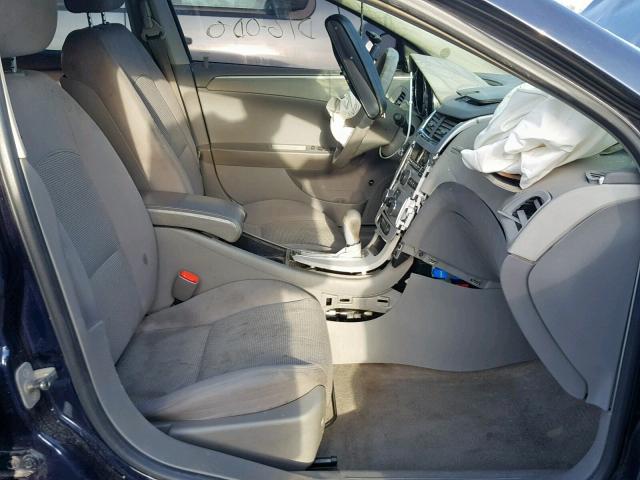 1G1ZH57B39F179738 - 2009 CHEVROLET MALIBU 1LT BLUE photo 5