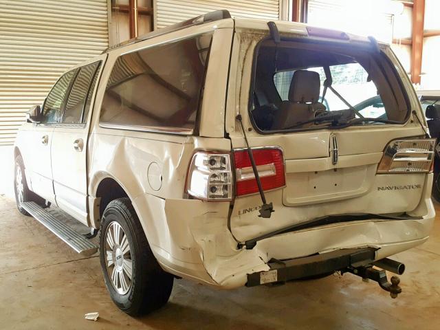 5LMFL27517LJ11088 - 2007 LINCOLN NAVIGATOR WHITE photo 3