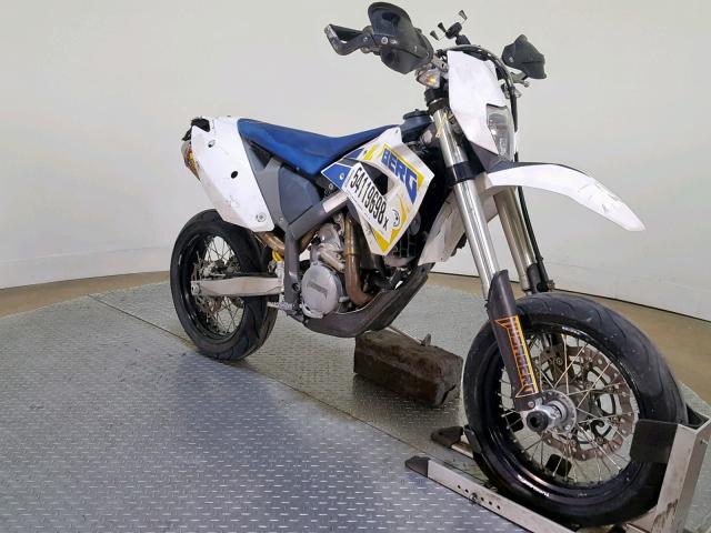 VBKHAN408BM552248 - 2011 HUSABERG FE570 WHITE photo 2