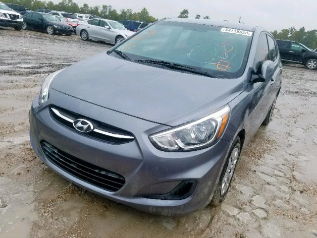 KMHCT5AEXFU228273 - 2015 HYUNDAI ACCENT GS GRAY photo 2