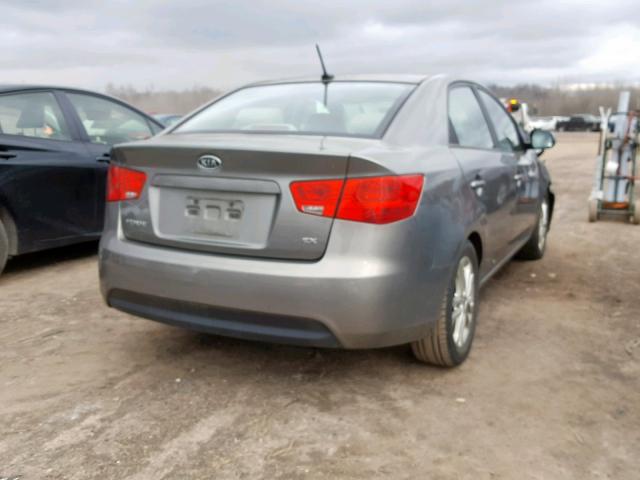 KNAFU4A24B5392943 - 2011 KIA FORTE EX GRAY photo 4