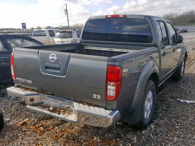 1N6AD07U47C437491 - 2007 NISSAN FRONTIER C GRAY photo 4