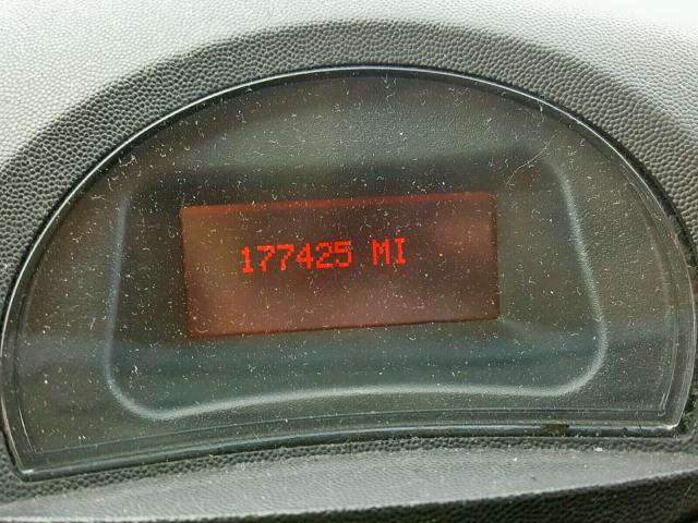 2G2WR554571161360 - 2007 PONTIAC GRAND PRIX SILVER photo 8