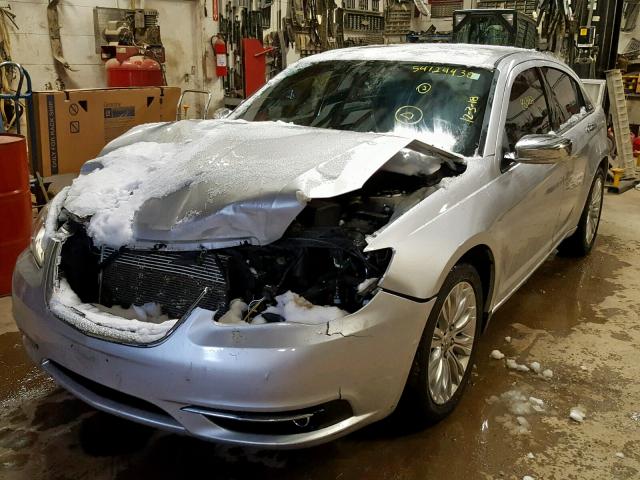 1C3CCBCG5CN162047 - 2012 CHRYSLER 200 LIMITE SILVER photo 2