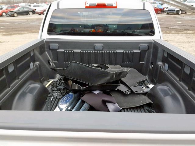 1GCHTBEN2J1253164 - 2018 CHEVROLET COLORADO SILVER photo 6