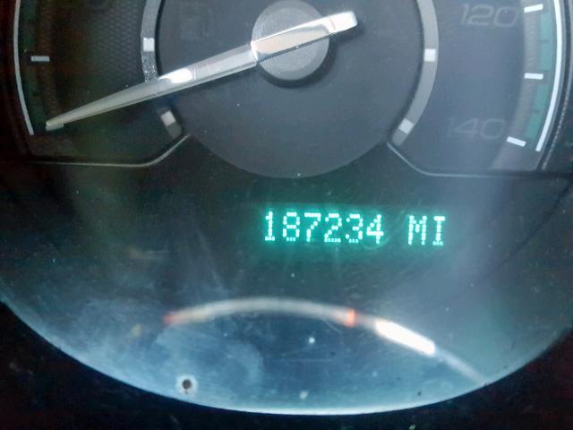 1G1ZC5E02A4101242 - 2010 CHEVROLET MALIBU 1LT SILVER photo 8