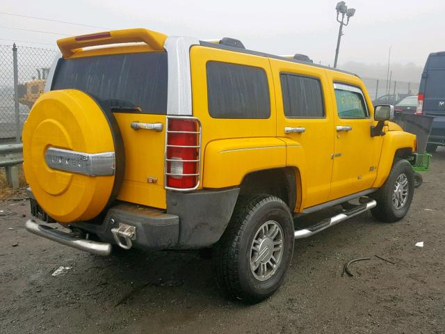 5GTDN136768103279 - 2006 HUMMER H3 YELLOW photo 4