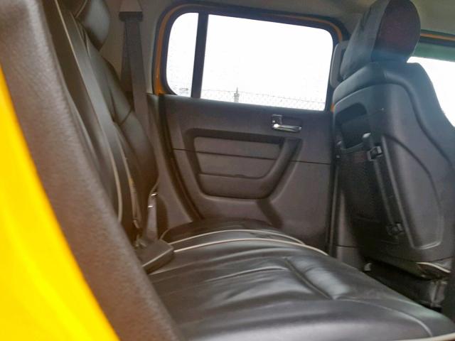 5GTDN136768103279 - 2006 HUMMER H3 YELLOW photo 6