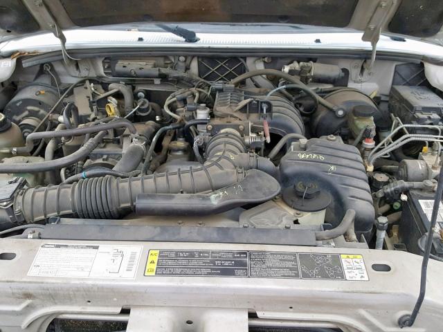 4F4YR12D92TM15678 - 2002 MAZDA B2300 SILVER photo 7