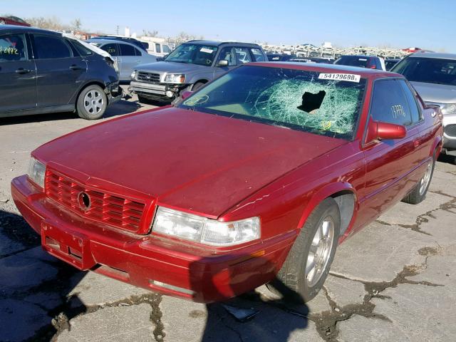 1G6ET1292XU610387 - 1999 CADILLAC ELDORADO T MAROON photo 2