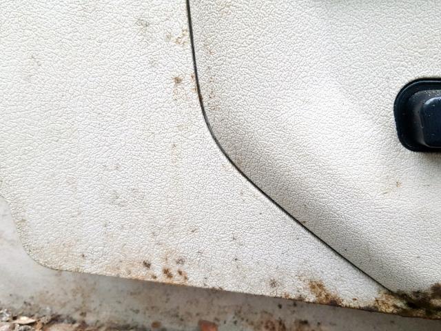 1J8HG58256C165415 - 2006 JEEP COMMANDER თეთრი ფოტო 9