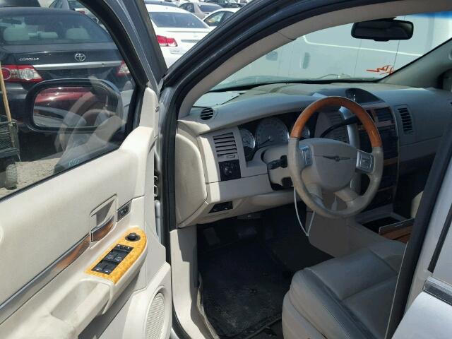 1A8HX58287F575111 - 2007 CHRYSLER ASPEN LIMI SILVER photo 9