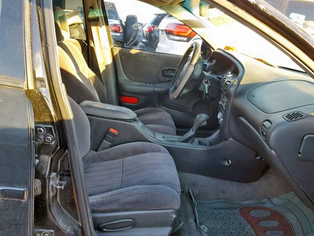 1G2WP52K22F174657 - 2002 PONTIAC GRAND PRIX BLACK photo 5