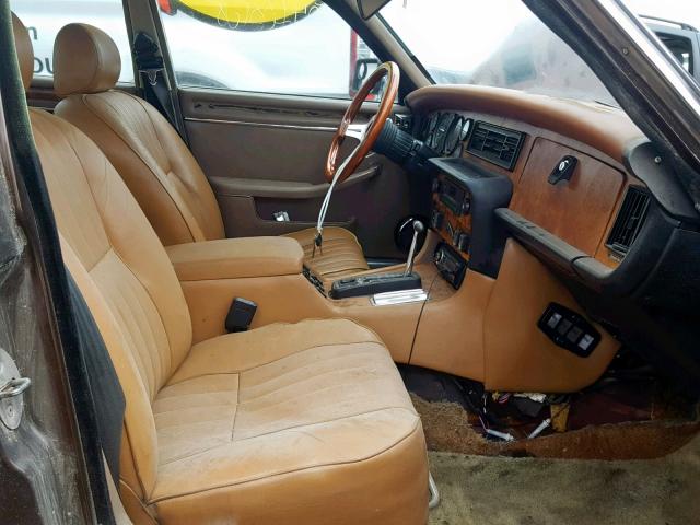 SAJAV1342GC436773 - 1986 JAGUAR XJ6 BROWN photo 5