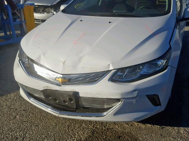 1G1RC6S57GU114129 - 2016 CHEVROLET VOLT LT WHITE photo 9