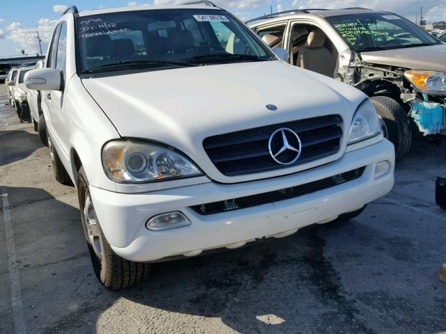 4JGAB54E12A311012 - 2002 MERCEDES-BENZ ML 320 WHITE photo 1