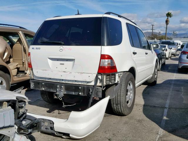 4JGAB54E12A311012 - 2002 MERCEDES-BENZ ML 320 WHITE photo 4