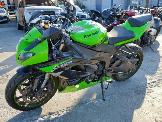 JKAZX4R10BA025798 - 2011 KAWASAKI ZX600 R GREEN photo 2