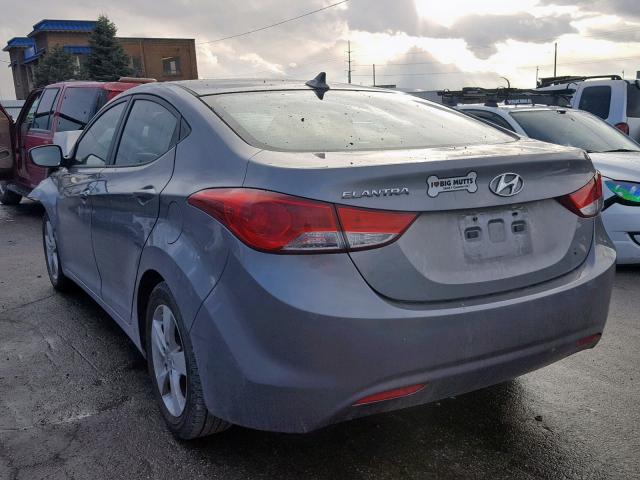 KMHDH4AE7DU013270 - 2013 HYUNDAI ELANTRA GL SILVER photo 3