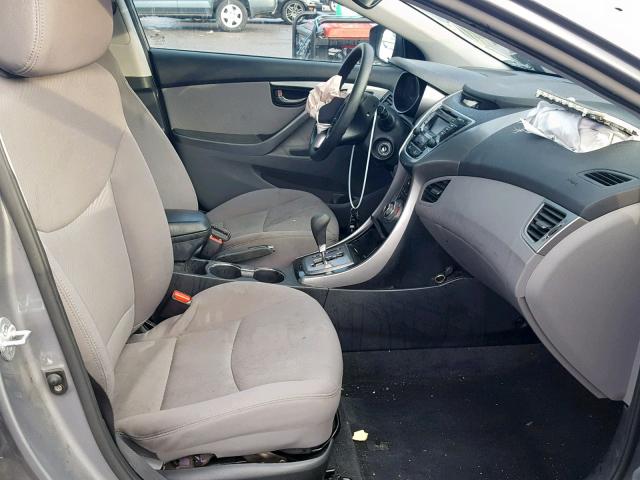 KMHDH4AE7DU013270 - 2013 HYUNDAI ELANTRA GL SILVER photo 5