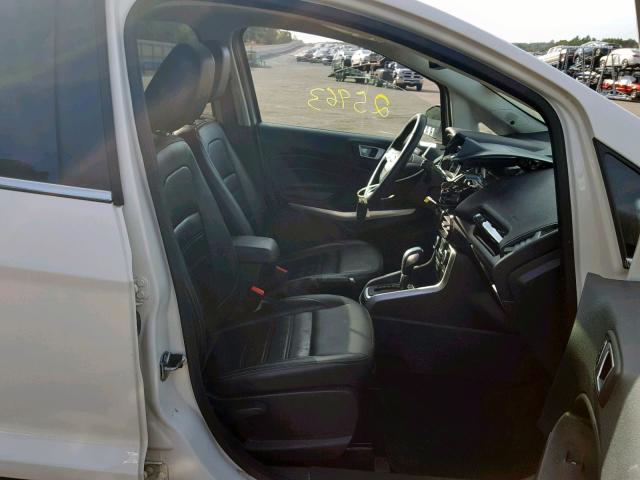 MAJ3P1VE9JC188476 - 2018 FORD ECOSPORT T WHITE photo 5