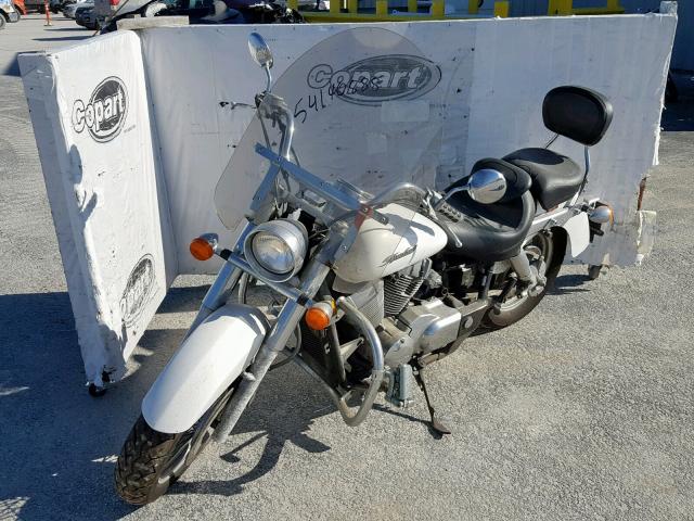 JH2RC50087M301413 - 2007 HONDA VT750 WHITE photo 2