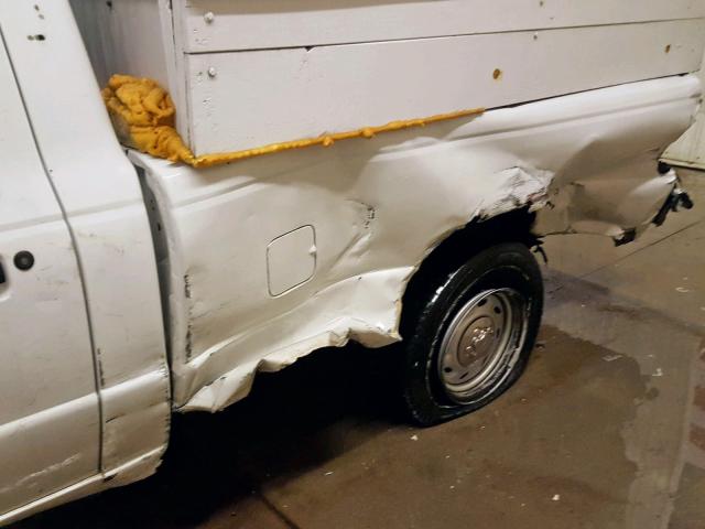 1FTYR10E11PA44561 - 2001 FORD RANGER WHITE photo 9