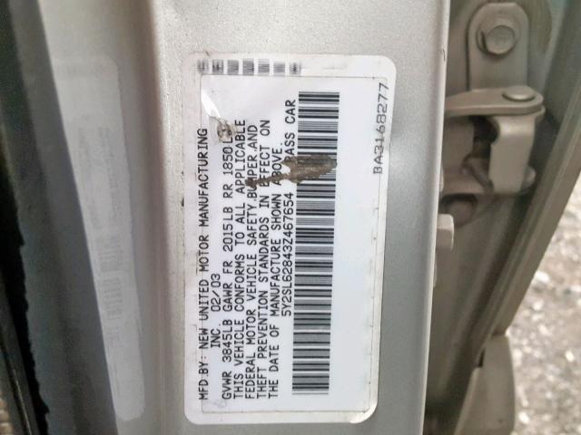 5Y2SL62843Z467654 - 2003 PONTIAC VIBE SILVER photo 10