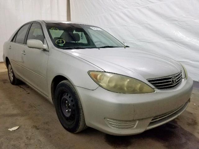 4T1BE32K65U636511 - 2005 TOYOTA CAMRY LE SILVER photo 1