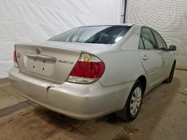 4T1BE32K65U636511 - 2005 TOYOTA CAMRY LE SILVER photo 4