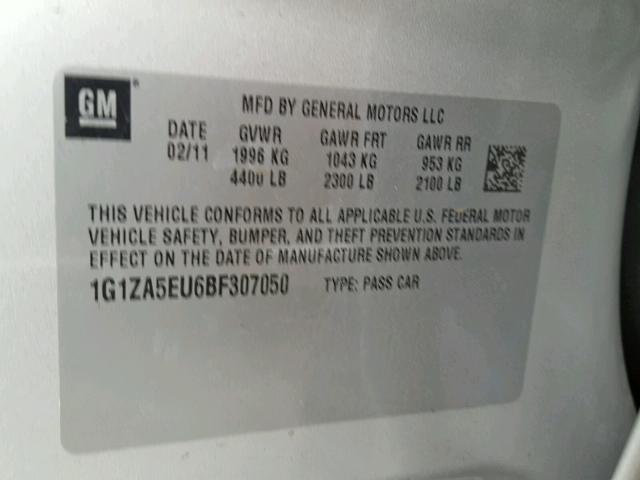 1G1ZA5EU6BF307050 - 2011 CHEVROLET MALIBU LS SILVER photo 10