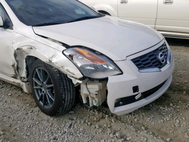 1N4BL24EX8C143703 - 2008 NISSAN ALTIMA 3.5 WHITE photo 9