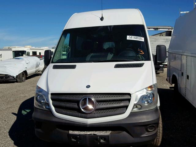 WDZPE8DC3FP137646 - 2015 MERCEDES-BENZ SPRINTER 2 WHITE photo 10