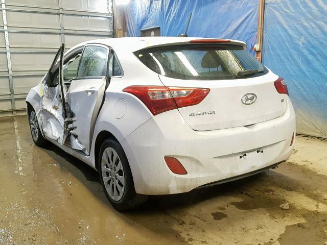 KMHD35LH5HU376569 - 2017 HYUNDAI ELANTRA GT WHITE photo 3