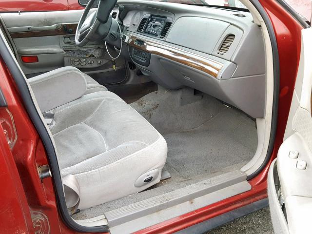 2MEFM75W7WX672425 - 1998 MERCURY GRAND MARQ RED photo 5