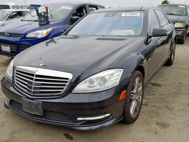 WDDNG7DB5CA422517 - 2012 MERCEDES-BENZ S 550 BLACK photo 2