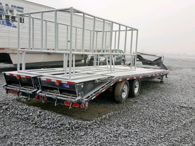 4P5FS2522J1279382 - 2018 PJ TRAILER BLACK photo 4