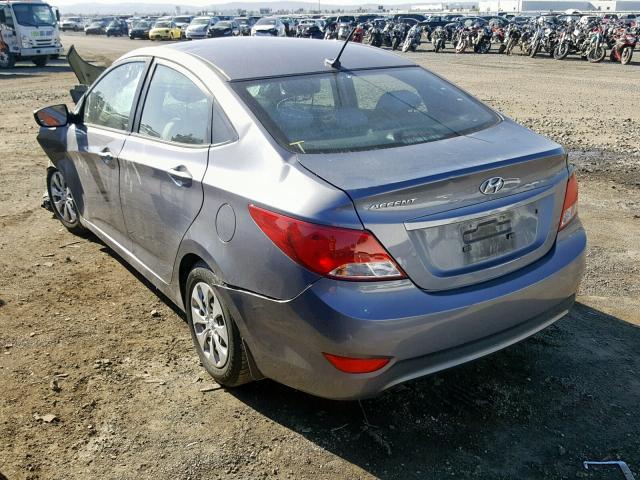 KMHCT4AE4GU099071 - 2016 HYUNDAI ACCENT SE GRAY photo 3