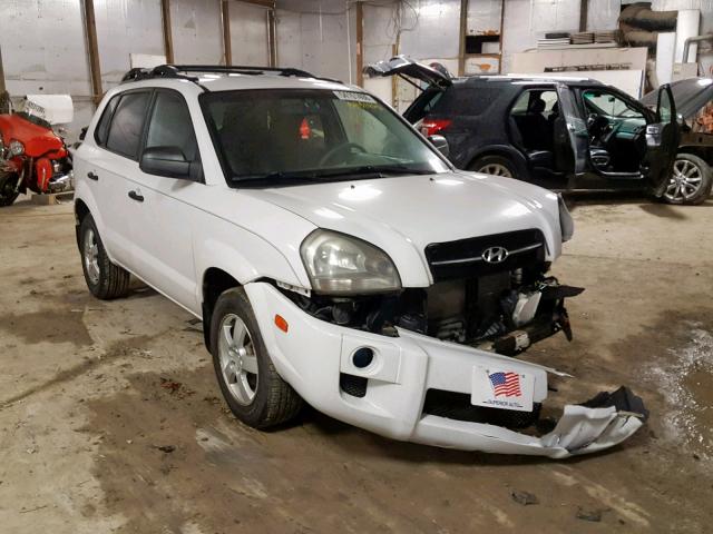 KM8JM12B06U376479 - 2006 HYUNDAI TUCSON GL WHITE photo 1